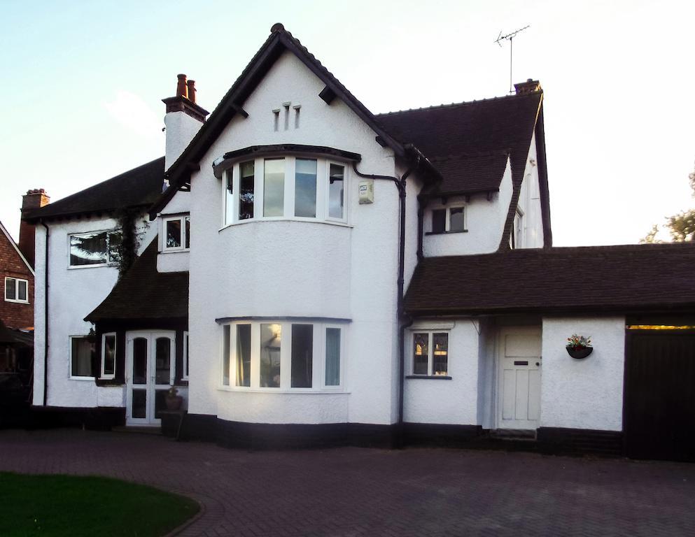 Broad Oaks B&B Solihull Bagian luar foto